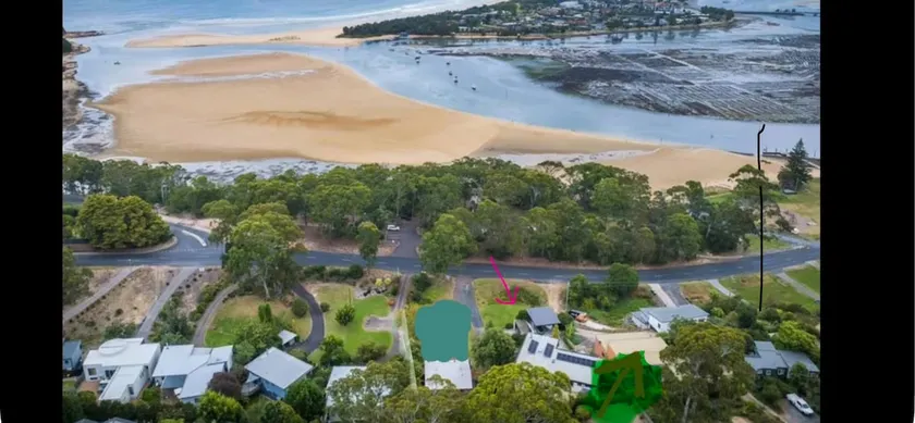 Lakeside Suite Merimbula Front Lake - Image 1