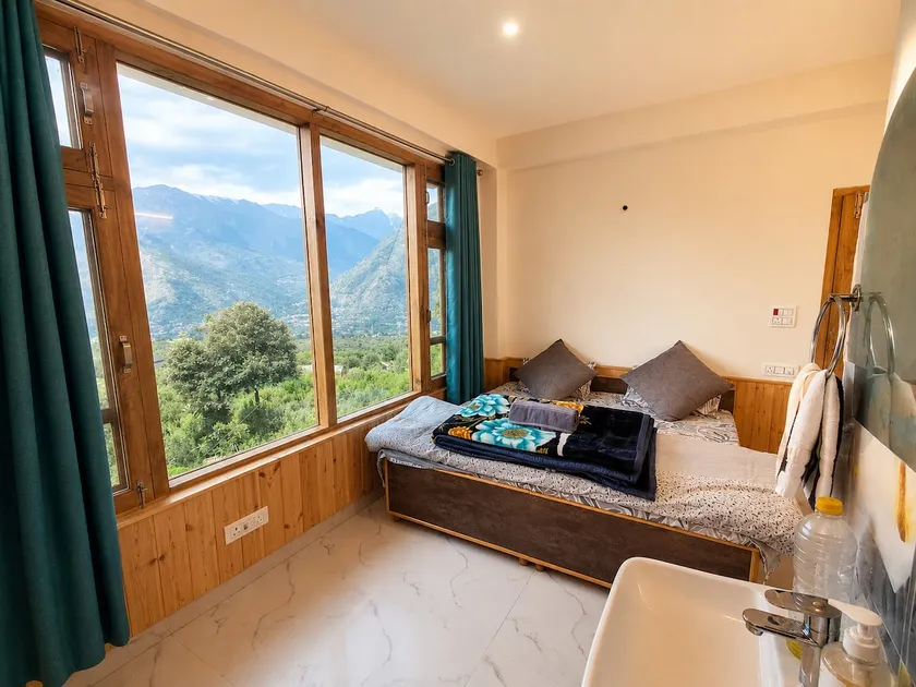 Nashala View Homestay - Image 1
