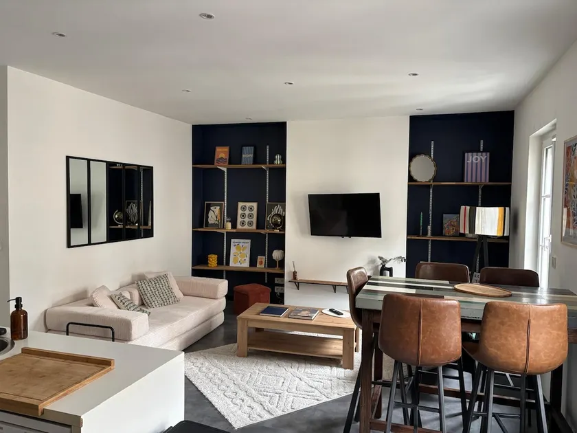Cozy designer apartment – Angers city center, close to the train station - Image 1