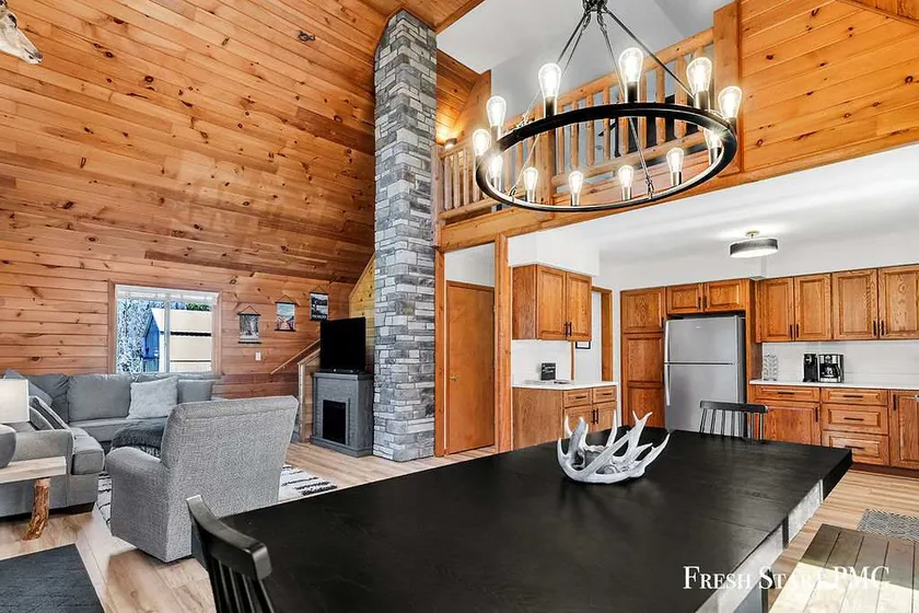 Wellston Cabin: Ski & ATV Trails, Free Parking - Image 1