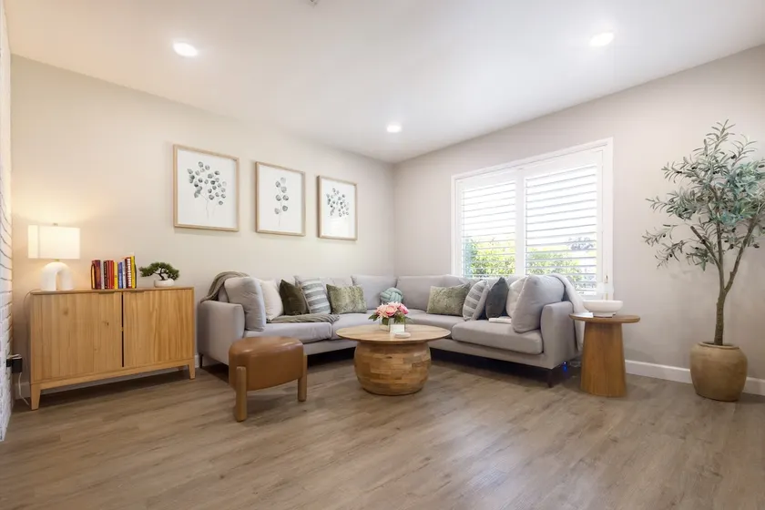 Modern Home near Monrovia Canyon - Image 1