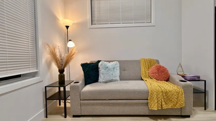 Modern 1BR Suite,8 min Drive to the Majestic Falls - Image 1