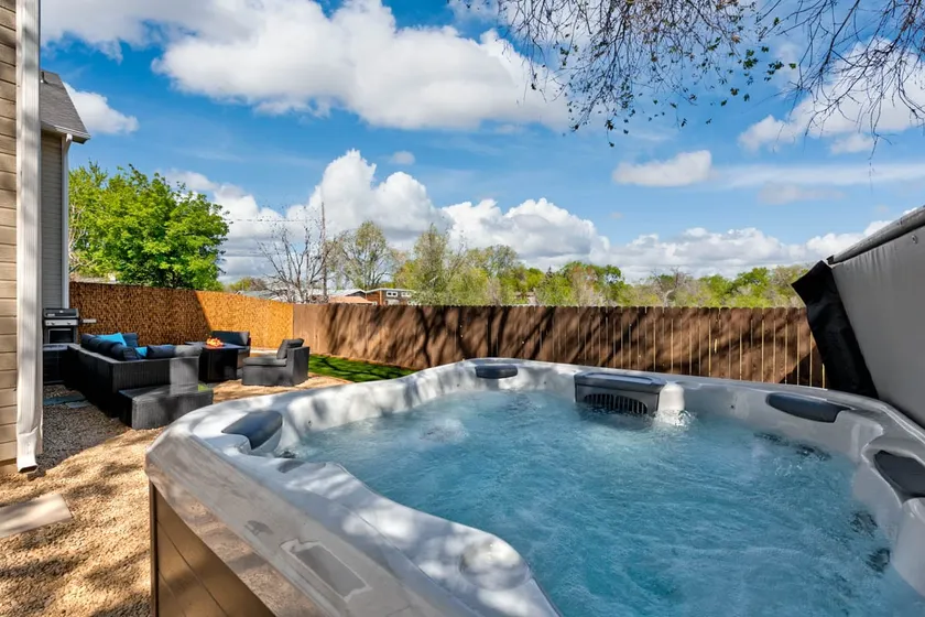 Boise Basecamp | Hot Tub, Mini Golf & Game Room! - Image 1