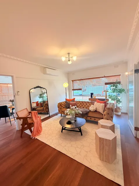 4 bedroom 2 bathroom Footscrsay - Image 1