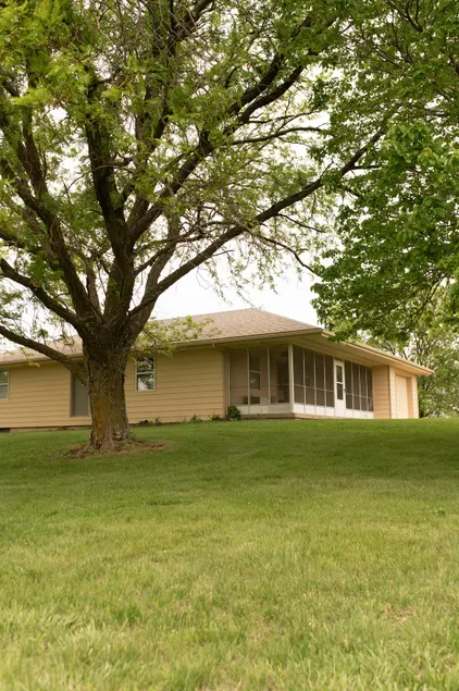 Helen's House - Image 1