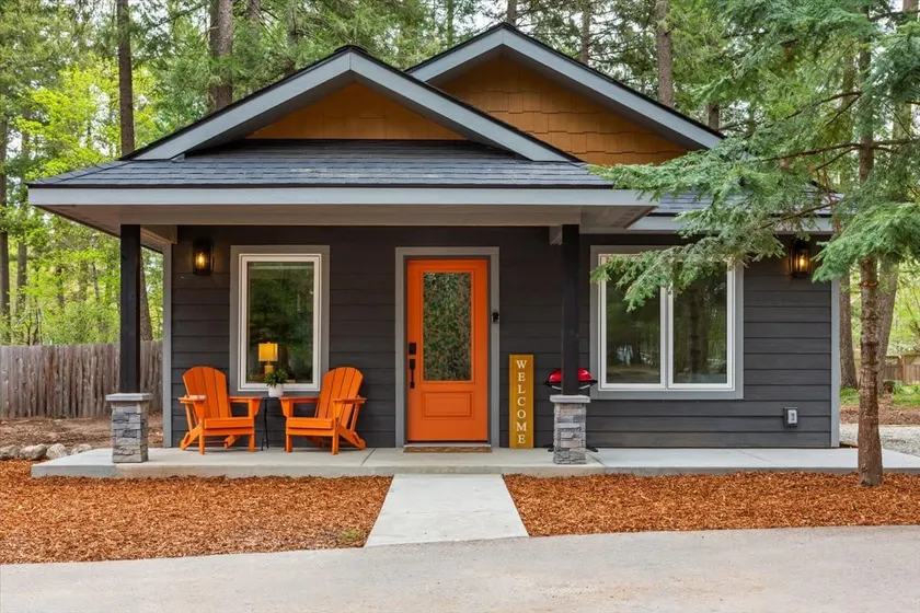 Cabin w/ Dock, Hot Tub, Fire Pit & Lake Access - Image 1