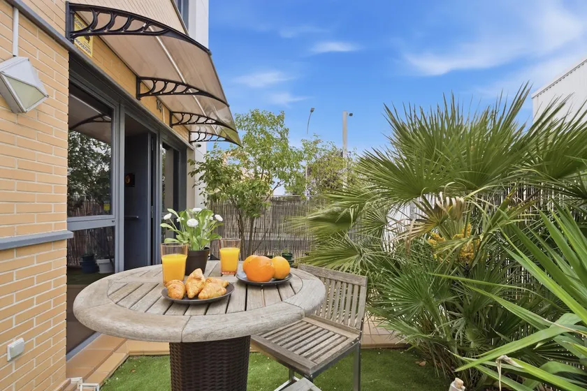 Luxury Loft | Near the airport | Parking - Image 1