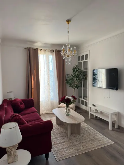 Baroque Chic Suite - 10 min from Paris, access to Disney - Image 1