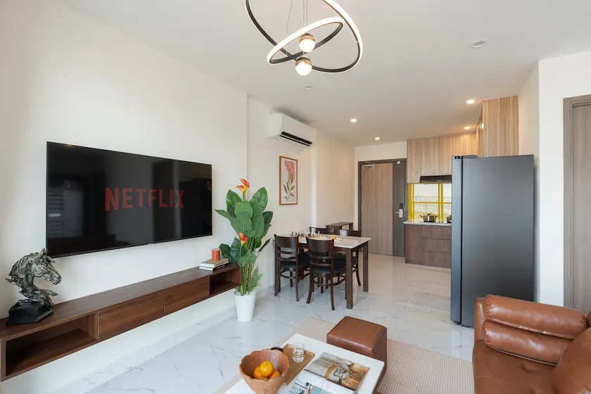 Vin GH2/2BR/3 beds/2 bathrooms/Very nice view/1 room in the shopping mall - Image 1