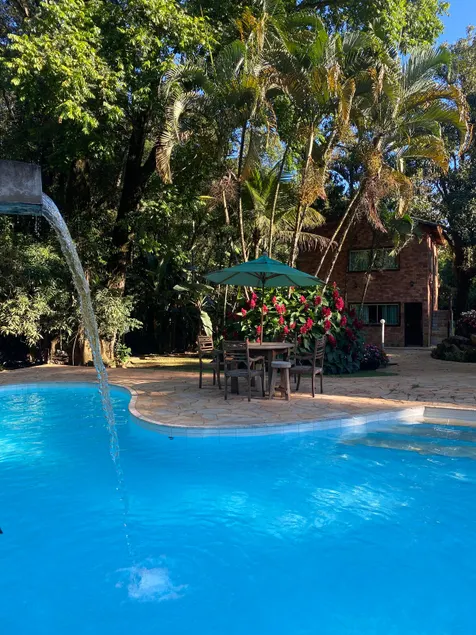 Canto do Monjolo Guesthouse, Suite with 2 Single Beds. - Image 1