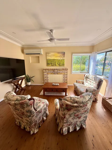Ferguson House – Cosy Hunter Valley Escape - Image 1