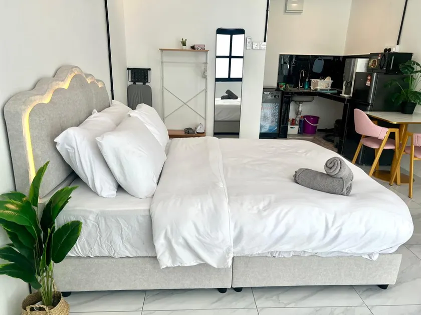 Casa Mira E - [Pet Allowed] Private Studio Ipoh - Image 1
