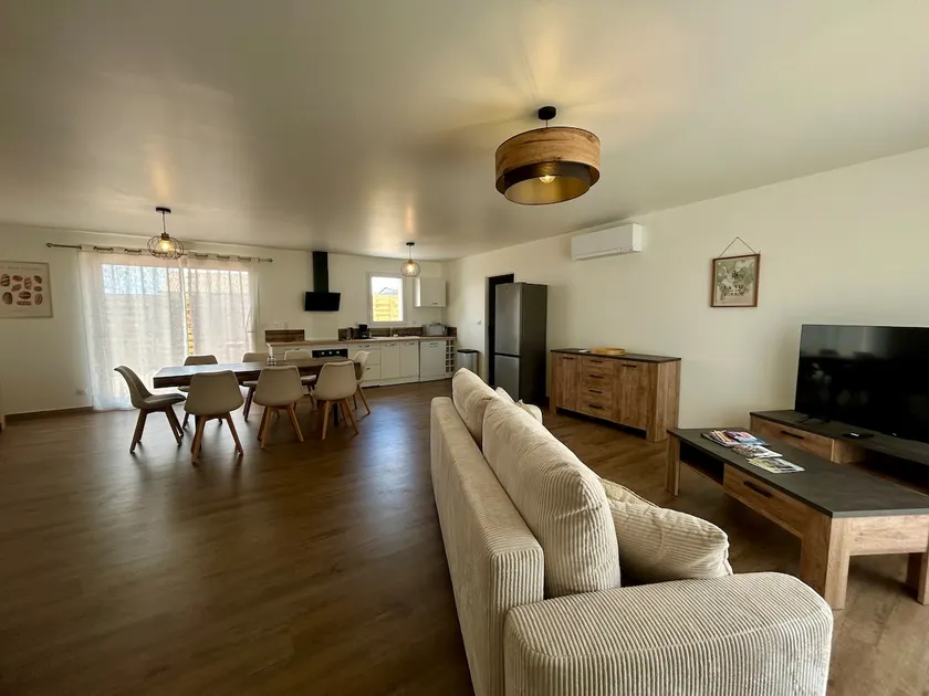 Cozy 3-bedroom house, 1 bathroom - Image 1
