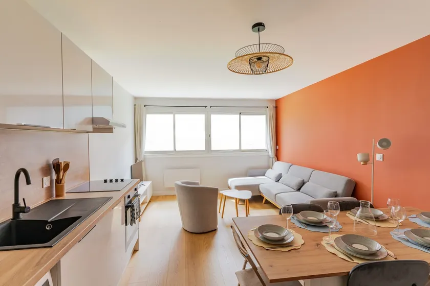 3-Bedroom Garonne, Airport, Airbus, Purpan Hospital - Image 1