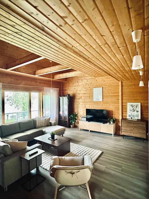 Villa Njalla, Aurora Cabin by the Lake - Image 1