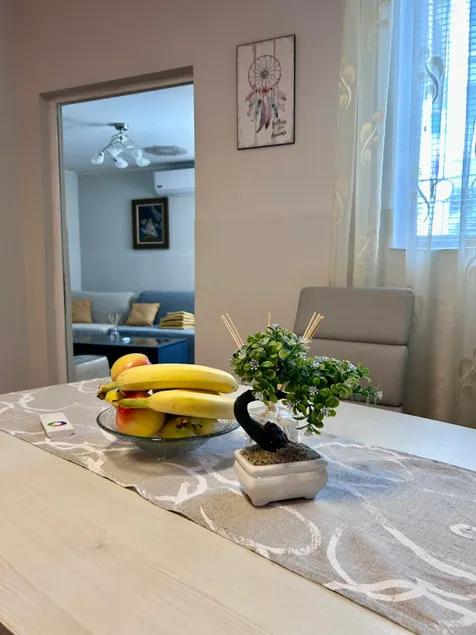 Cozy apartment in the heart of Burgas - Image 1