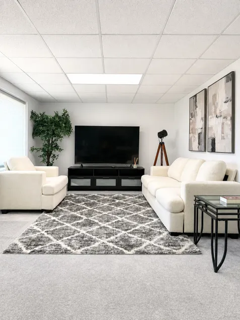 Modern Comfort Stay | 2BR | Close to Mayo - Image 1