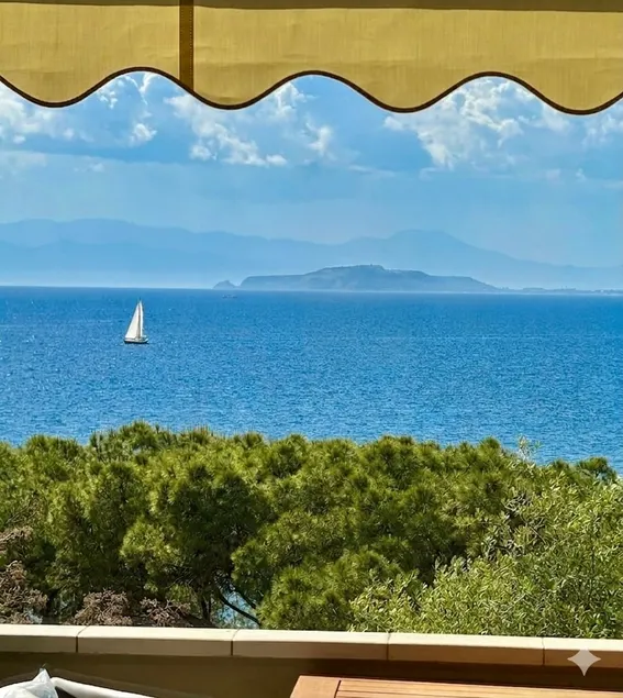 NEREIDI-The Coastal Suite - Image 1
