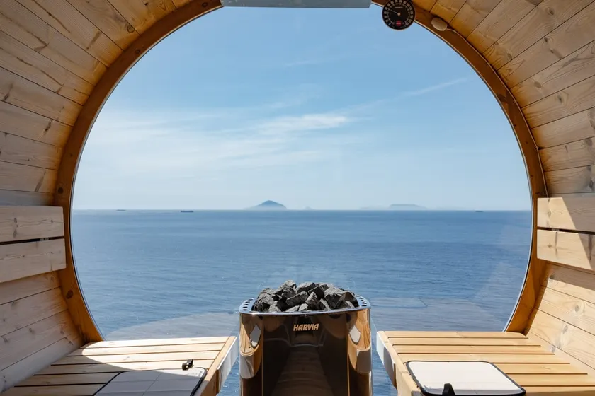 Large villa for rent!All rooms, full moon barrel sauna, open-air bath, and all ocean views!Luxury Chill Time - Image 1