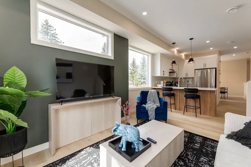”Aria” NEW 2 Bdrm in Glendale! 10 mins to C-Train! - Image 1