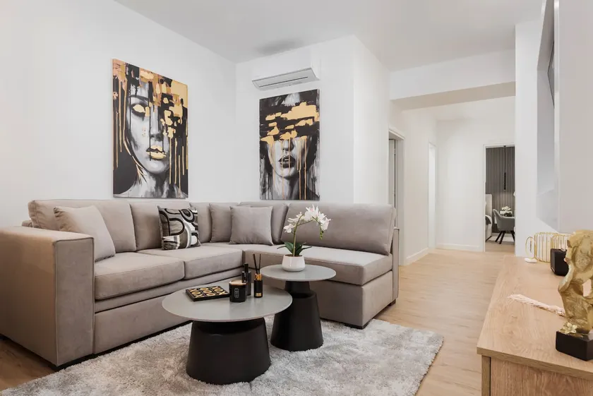 Aura Airport Suite - Image 1