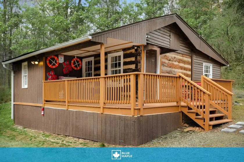 Creekside Cabin w Hot Tub, Fire Pit, Deck & Grill! - Image 1