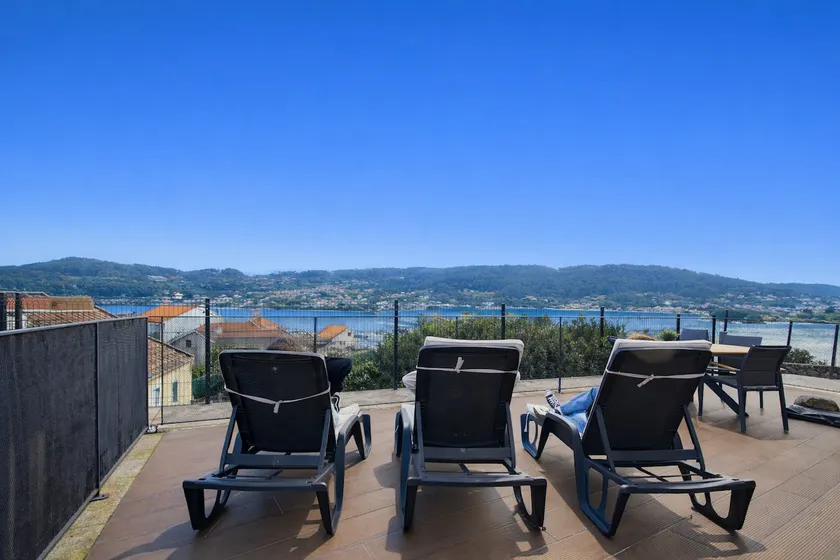 Beach and Views | Rooftop Terrace in Aldán | Pool Table | - Image 1