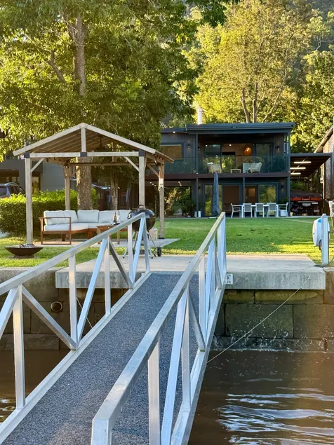 Luxury Hawkesbury Escape - Boat Ramp + River Views - Image 1