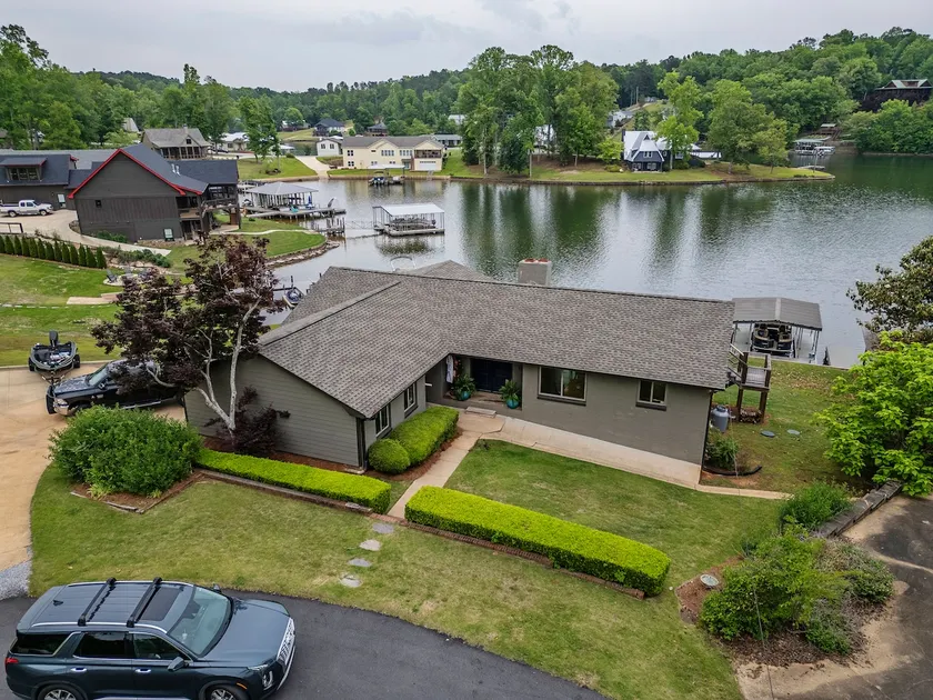 Crim de la Crème – Lake Martin’s Family Fun House! - Image 1