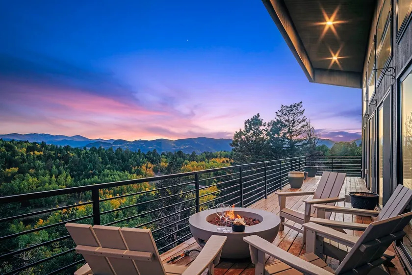 HotTub/FirePit/RecRm -ADA-style Apt w/Ensuite+Lift - Image 1