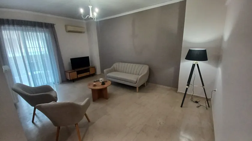 P&M House - Image 1