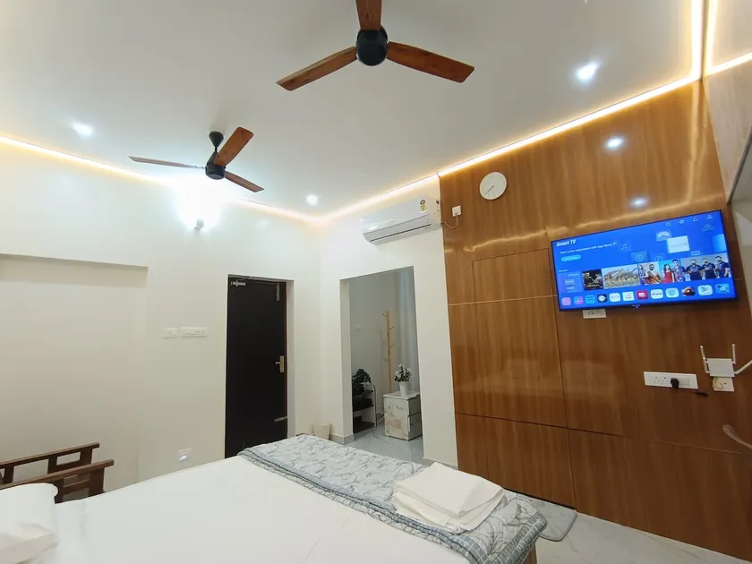 Anandham Bliss-Luxury 2BR + Full kitchen - Image 1