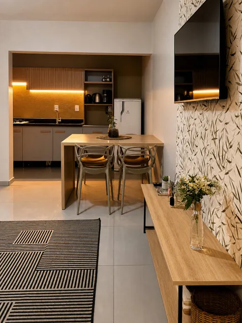 Modern 1-Bedroom Apartment, Downtown, Near BR 116, with AIR CONDITIONING - Image 1