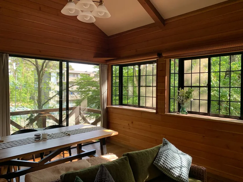 Summer resort · Kiyosato | Private villa for 9 people nestled in a forest at an elevation of 1150m | BBQ · Private garden | Free parking for 3 cars - Image 1
