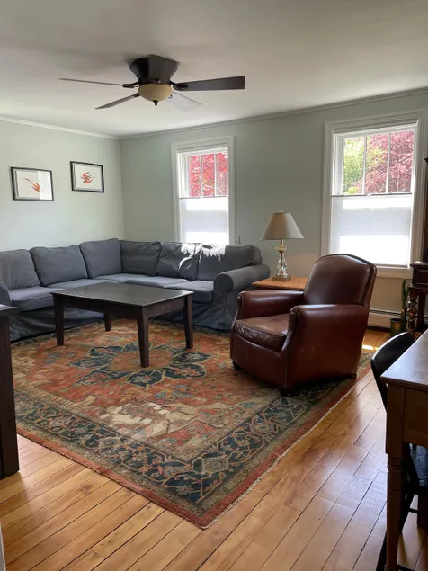 Downtown Housatonic house –10 miles to Tangelwood - Image 1