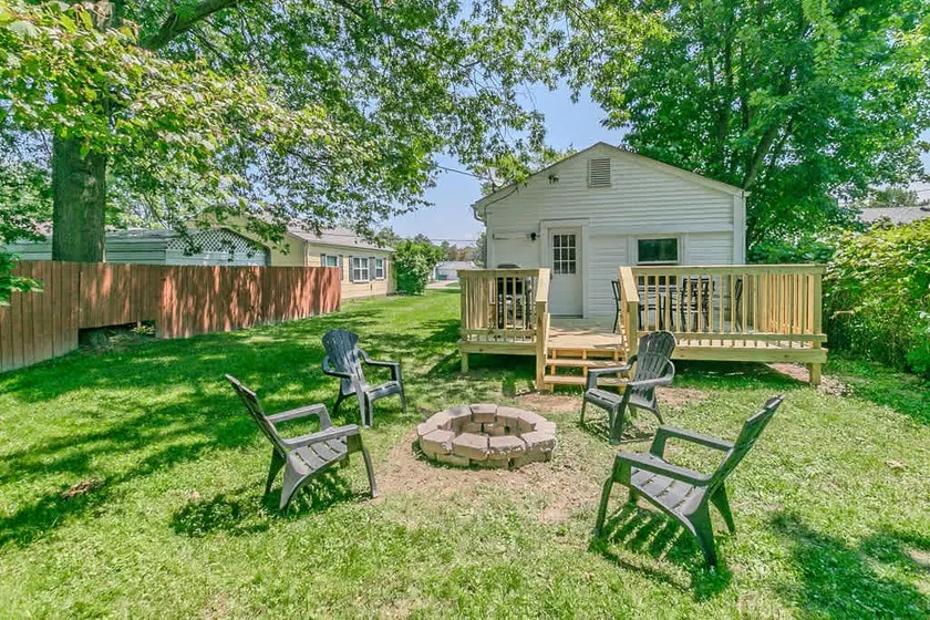 Fisherman's Cottage, 3BR Lake Erie Retreat - Image 1