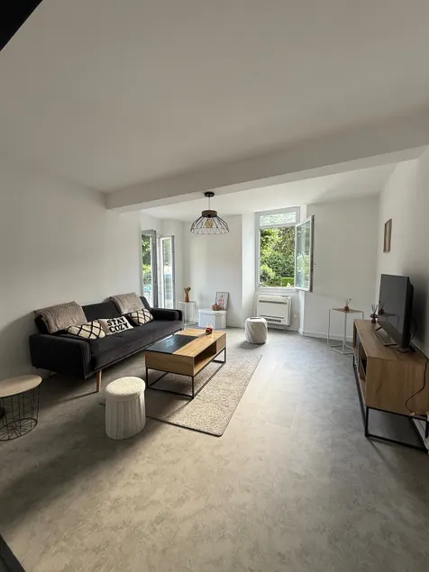 Charming house in the heart of Ariège. - Image 1