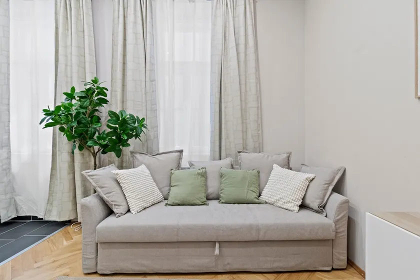 1BR Apartment | near City Center and metro U3 - Image 1