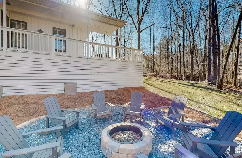 Near Lake Lanier Parks | Fire Pit | Dog Friendly - Image 1