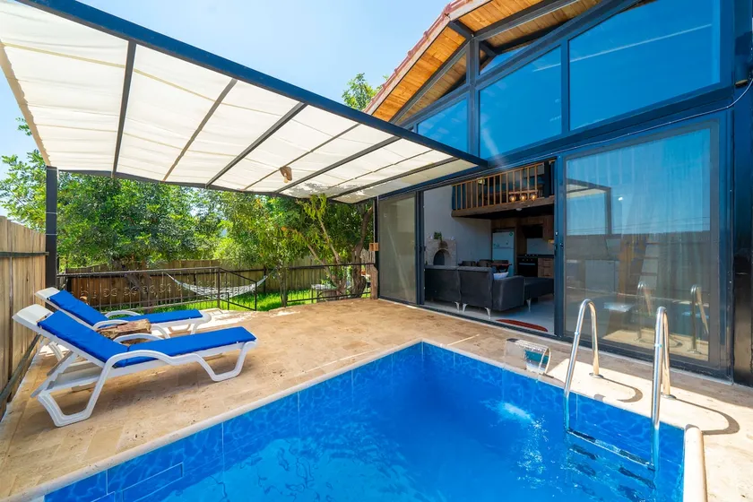 Mediterranean Apartment – Detached property with pool and garden, Kekova - Image 1