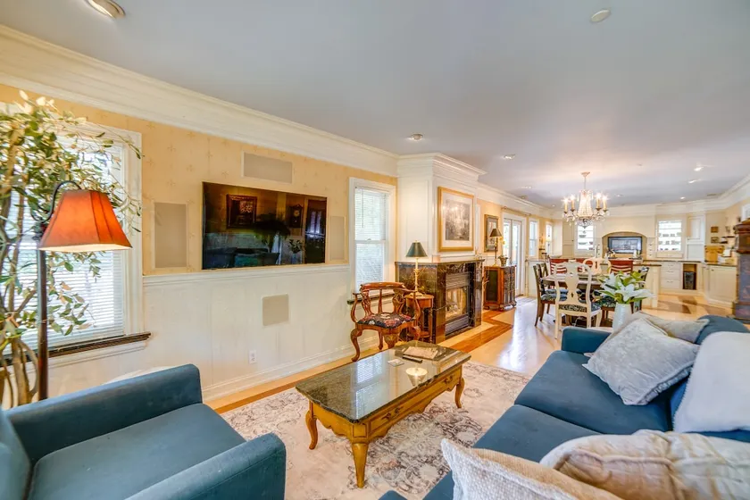 Charming Sonoma Wine Country Home Base w/ Extras - Image 1