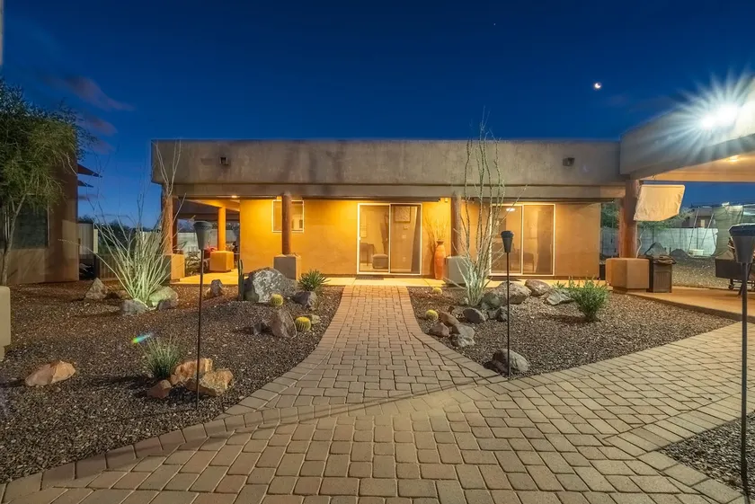 Happy Valley Casita in Peoria w/ Batting Cages! - Image 1