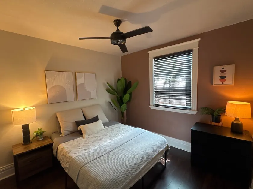 Nice large place to stay - Image 1