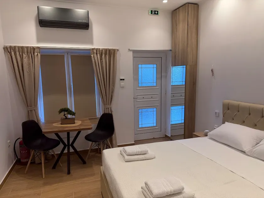 Prime 27 Luxury Studio - Image 1