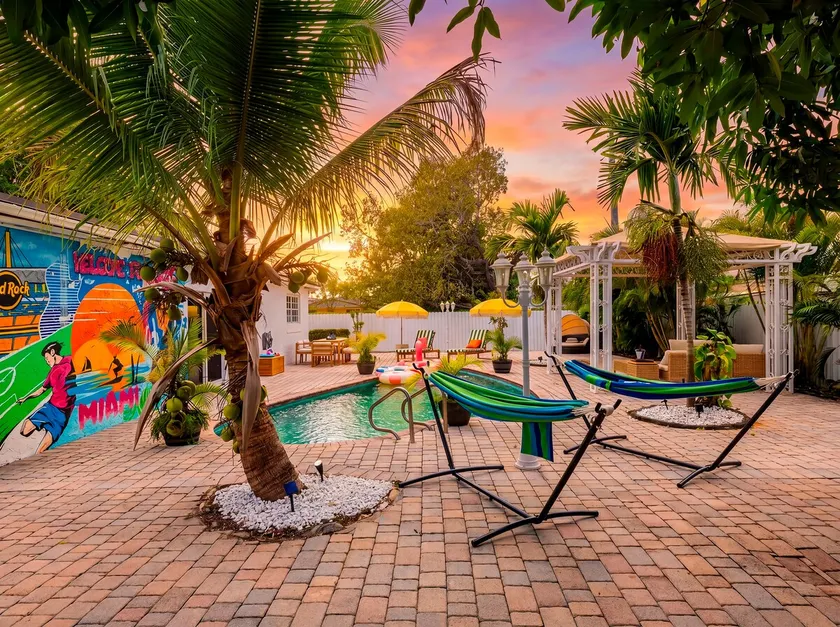 Tropical Oasis | 14 PPL |Pool |Game Room| Fire Pit - Image 1