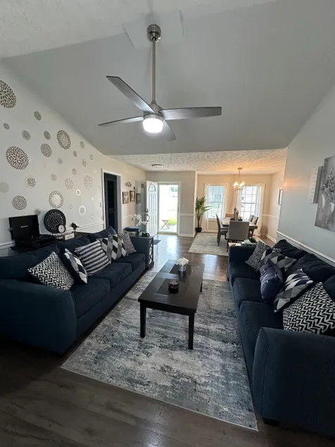 Entire Home close to Cherry Point 4 bed 2 baths - Image 1