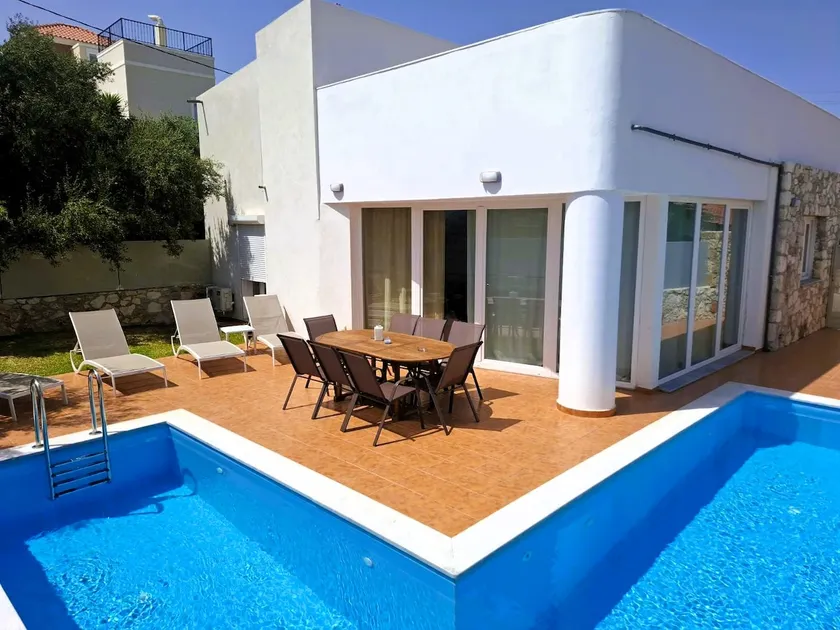 Villa IRA with private pool near the beach - Image 1