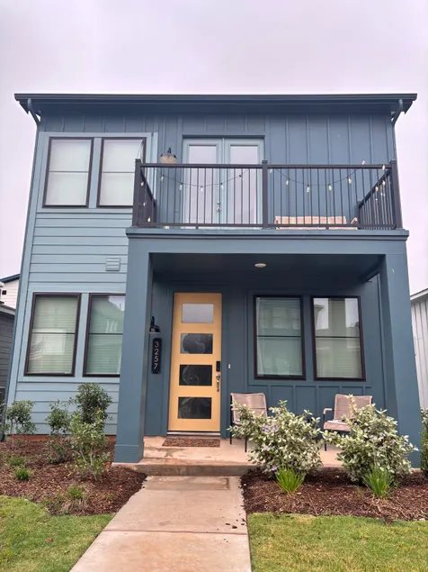 New 3BR Indigo Home | King Bed | Private Balcony! - Image 1