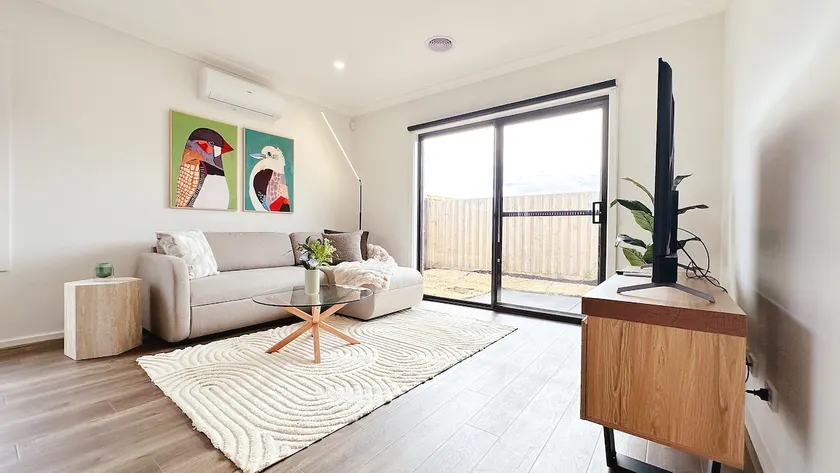 Brand-New 4BR Family Home near Tarneit Station - Image 1