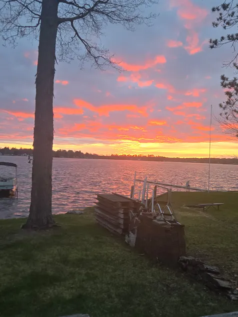 Long Lake Getaway | Beach, Trails & Sunsets - Image 1